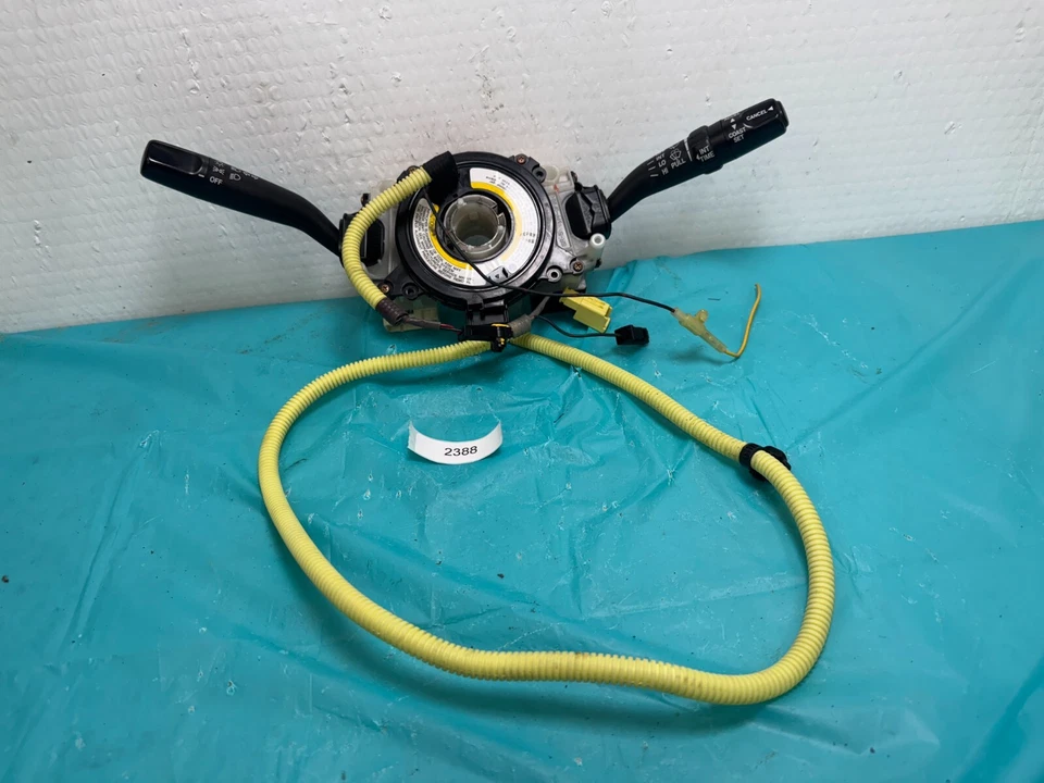 Suzuki Aerio 2002 reloj resorte combinación intermitentes e interruptor de control limpiaparabrisas Foto 2 de 4