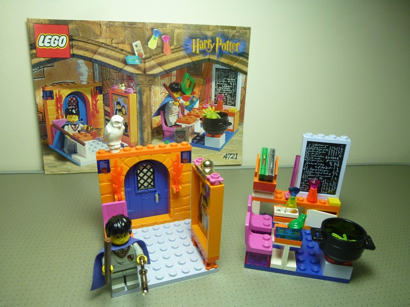 Lego Harry Potter Set 7121 Hogwarts Classroom