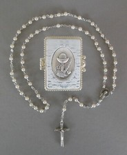 Rosenkranz cremefarbene Perlen mit Schatulle Kelch Erstkommunion M&auml;dchen RL 644