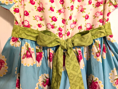 Jelly the Pug Girls Short Puff Sleeve Colorful Floral Dress Self Belted Size 12 - Picture 13 of 13