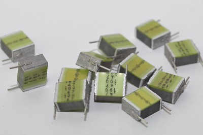 10x MKM-Kondensator von Siemens & Halske Typ B32541, 0.47 µF / 100 V / 5 %, NOS