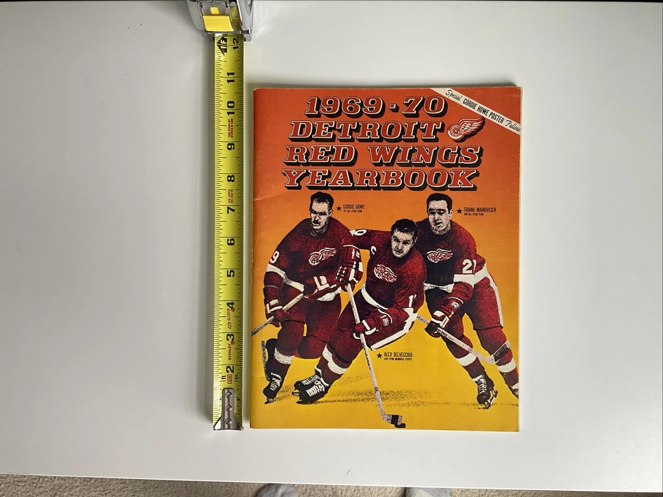 Vintage 1969-70 Official Detroit Red Wings Yearbook NHL Hockey - Image 3 of 4