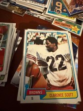 1981 Topps Clarence Scott . Cleveland Browns #29