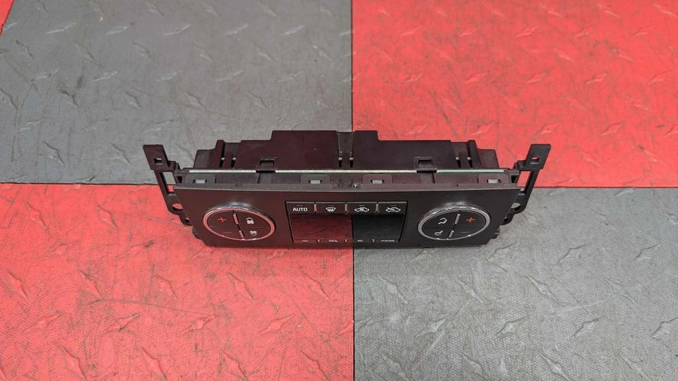 08-11 Silverado Sierra Controles Automáticos de Temperatura Climática (OEM 25936131) Foto 2 de 4