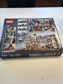 LEGO Creator Expert 10218 Pet Shop &ndash; 100% Complete w/ Minifigs, Box & Manuals