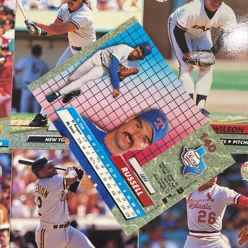 Lot of 25 Fleer Ultra 1992 Baseball Cards Stars Barry Bonds Don Mattingly - Picture 6 of 7