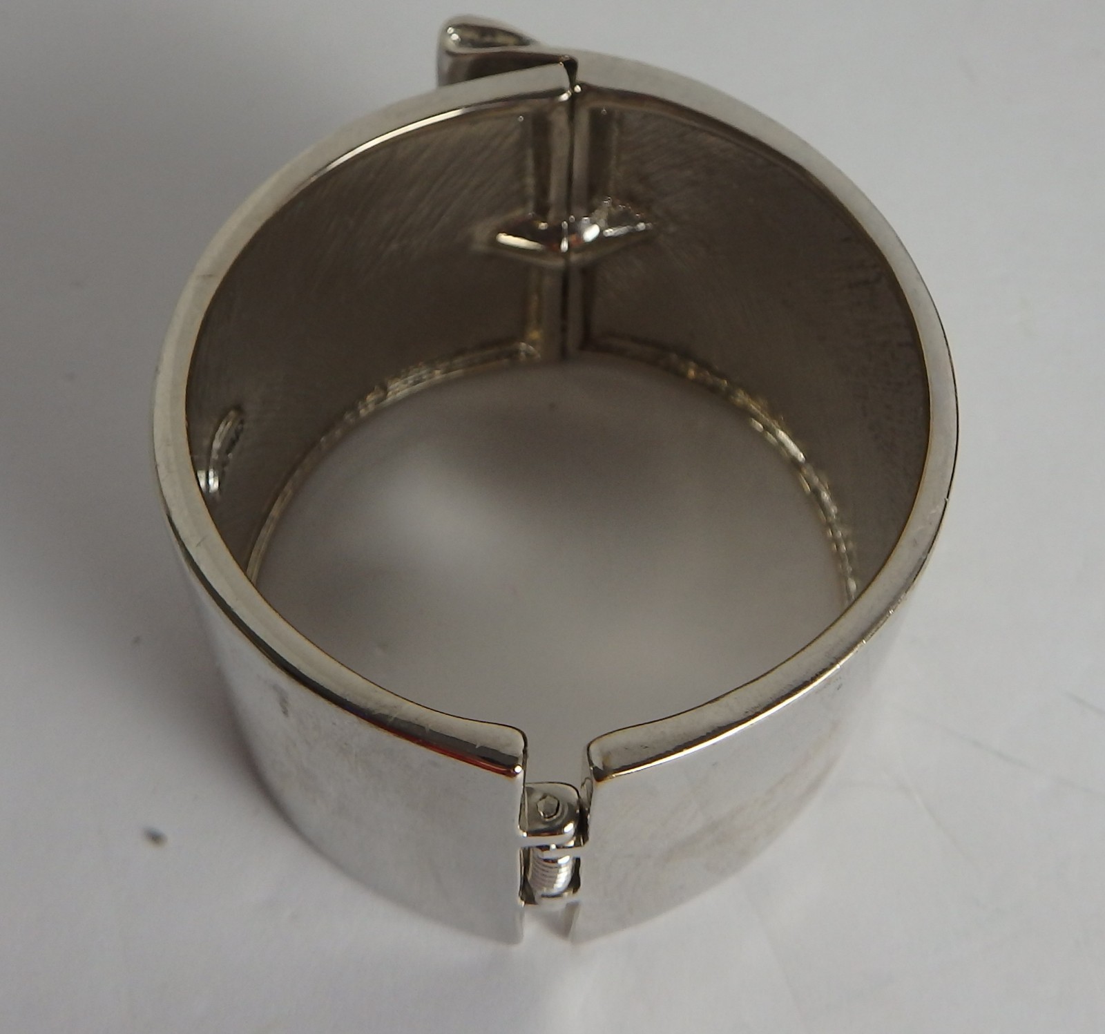 Wide Silver Toned Hinged Cuff Bangle Bracelet wit… - image 3