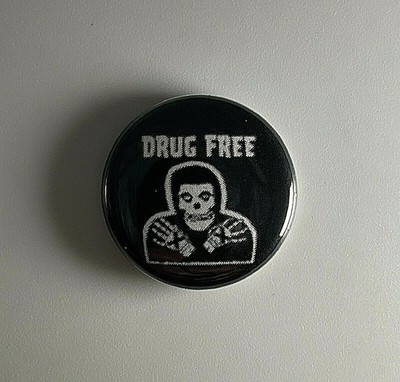 Drug Free Misfits Straight Edge 1'' Button D003B Badge Pin
