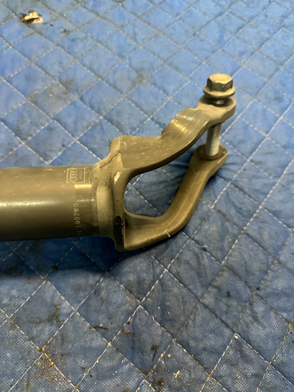2018 AUDI R8 SPYDER FRONT LEFT SUSPENSION SHOCK ABSORBER OEM 4S0 412 019 Q ~BENT