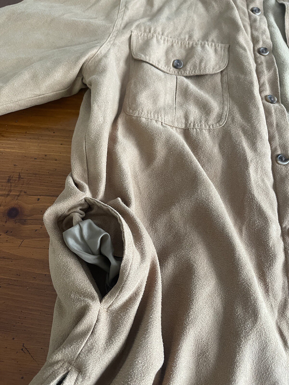 Wolverine Suede Button Down Size Large Thick Warm… - image 3