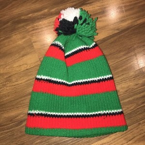 green snow hat