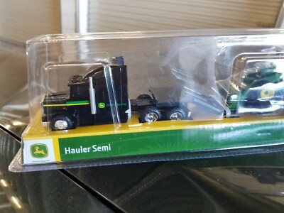 JOHN DEERE HAULER-SEMI -REMORQUE TRACTOR...TOY..ages 3 AND UP...NEW..2018...