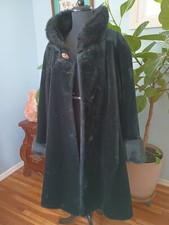 Vintage Olympia Womens Coat Faux Fur Black Woman's Sz M .us Made, Very Clean