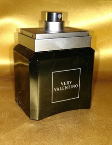 very valentino men's perfume