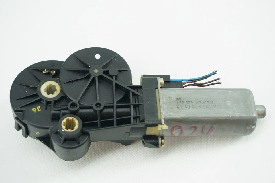 Mercedes Cl600 01-06 Front Left Seat Motor Backrest Recline 2158200142 - Image 2 of 4