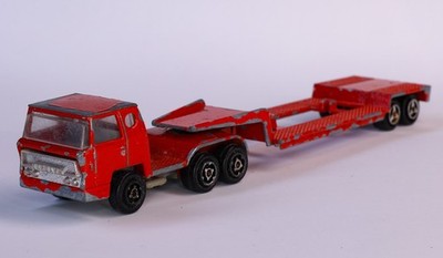 c6E408 Bastlerware Teileträger Majorette Truck Bernard