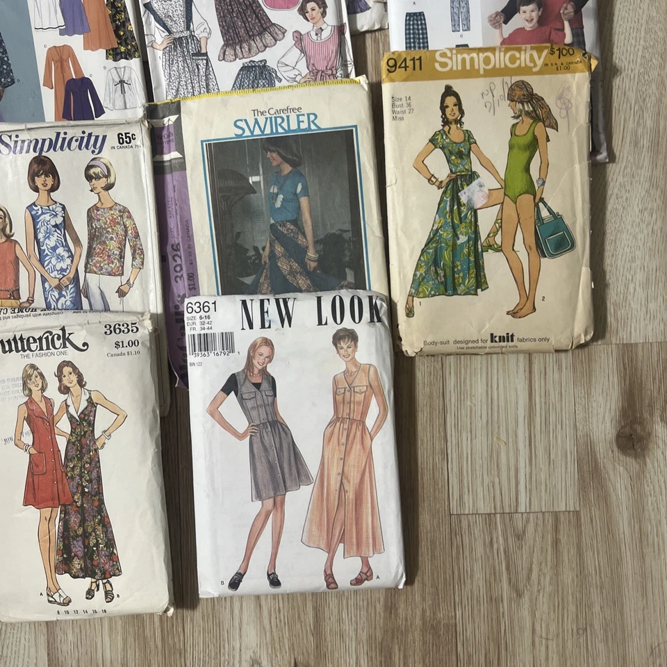 Huge Vtg. Sewing Patterns Lot Dresses Kids Dolls Pets Pants Tops Baby butterick - Image 3 of 4
