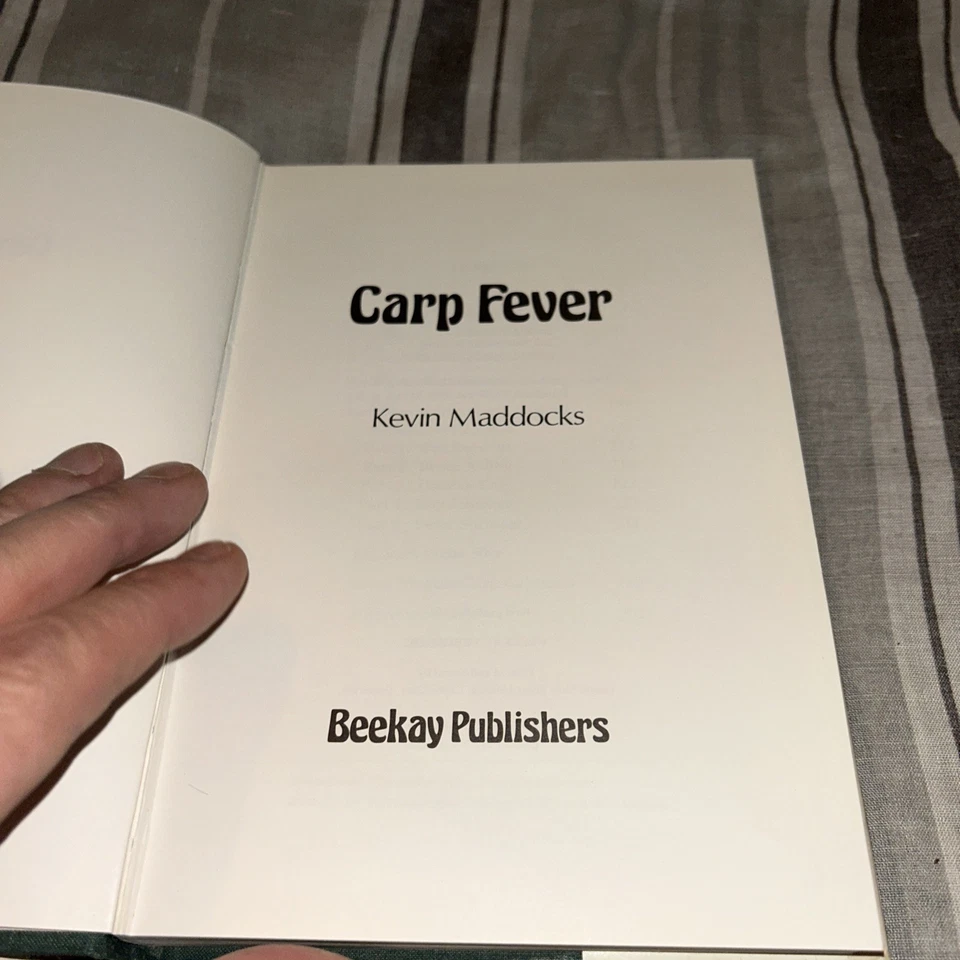 Libro de pesca de tapa dura Carp Fever Kevin Maddocks 1ª edición 1981. ¡Nunca leído!! - Imagen 3 de 4