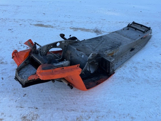 2006 Arctic Cat Crossfire 700 Snopro Chassis Bulkhead Tunnel Heat