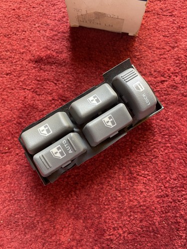 NOS 1995-2005 CHEVROLET GMC OLDS POWER WINDOW SWITCH 19244658 D6071 - Picture 2 of 5
