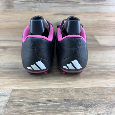 Adidas Size 7.5 Soccer Predator Accuracy.4 FG Blk/Team Shock Pink GW4604 51f32e1aa4a7.jpg?width=3840&  main image 4