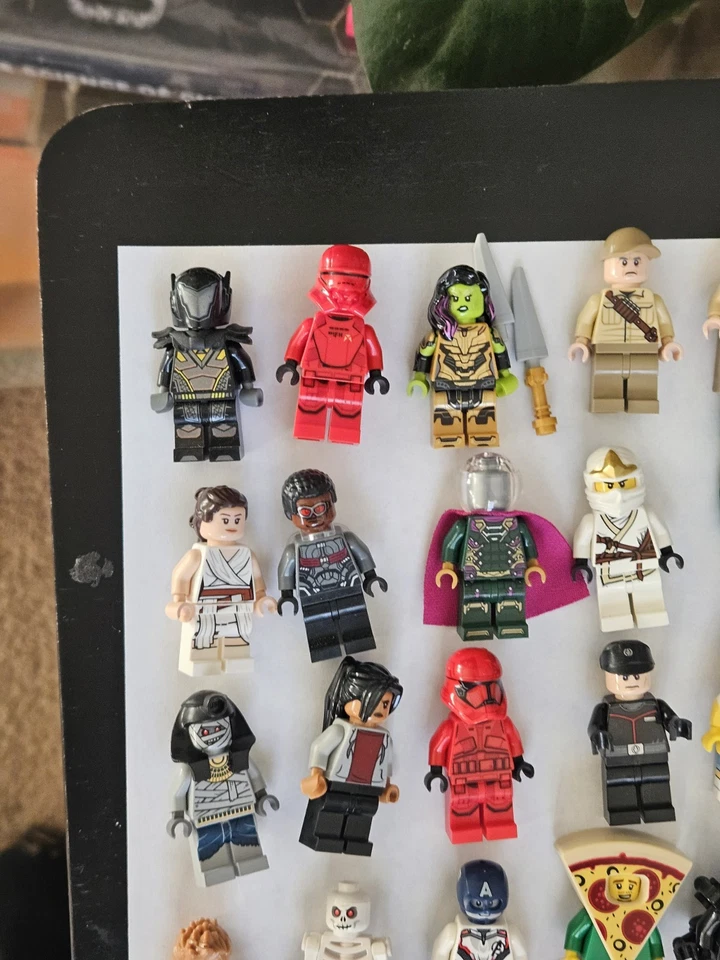 Lego minifiguras ~ Lote a granel de 69 figuras DC Marvel Star Wars Ninjago + Más Foto 2 de 4