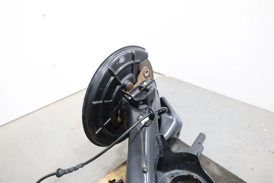 2017 - 2020 FIAT 500L REAR AXLE BEAM CROSSMEMBER OEM - Image 4 of 4