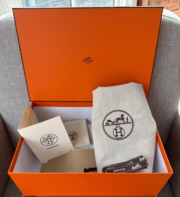 Hermes Mini Kelly Full Original Set Box Dust Bag Ribbon Felt Etc Authentic New
