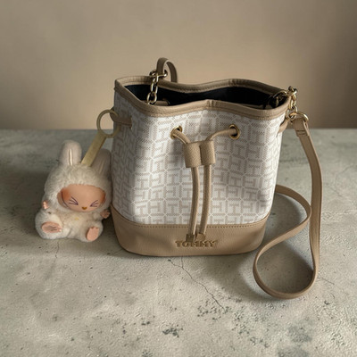 Tommy Hilfiger Women s Small Beige Logo Bucket Bag Drawstring Top Handle Charm