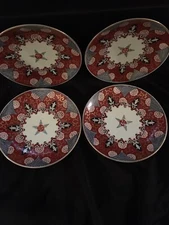 4 Decorative Plates