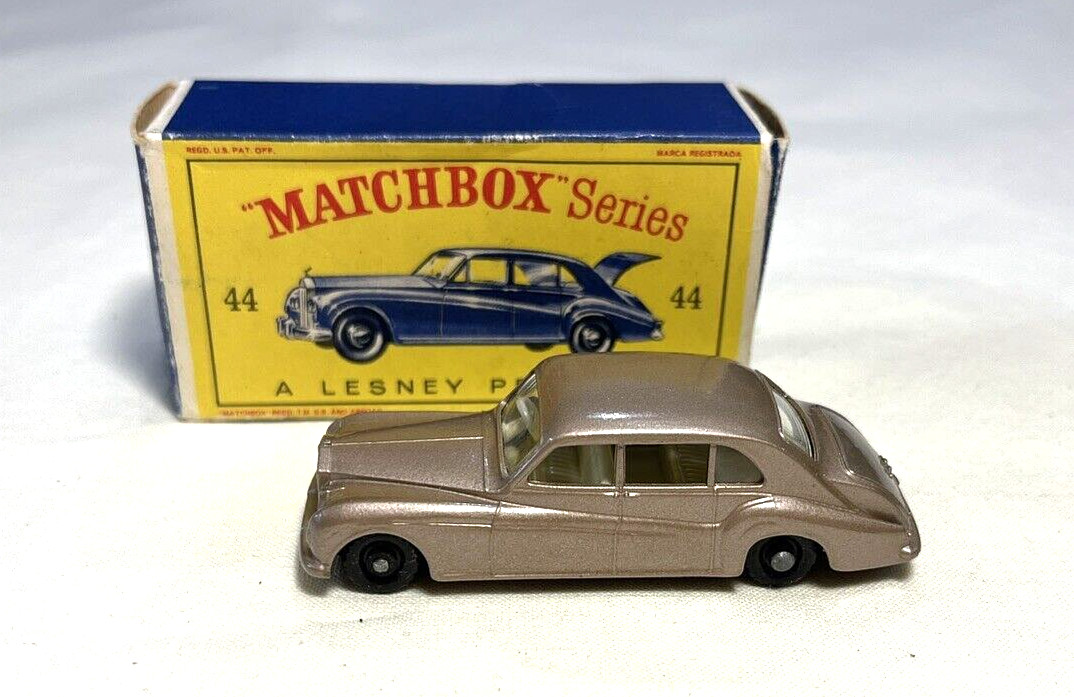 Matchbox 44b, Rolls Royce Phantom - Free Price Guide & Review