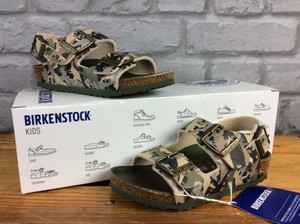birkenstock camo sandals