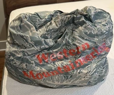 Western Mountaineering Everlite 6’6” sleeping Bag-New with Tags-95% goose down