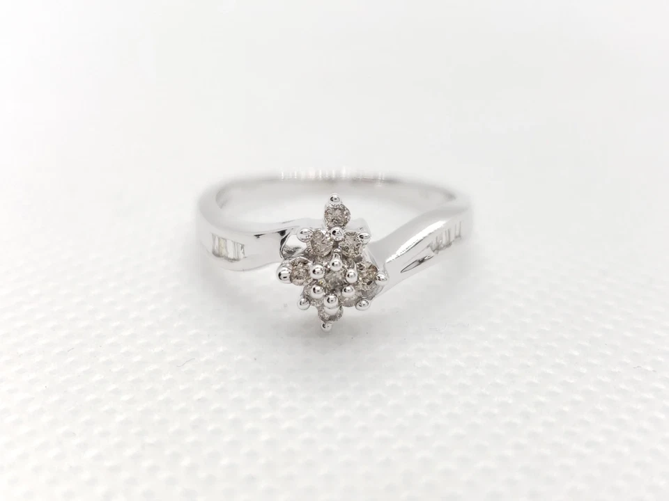 Anillo de diamantes baguette redondo marrón oro blanco 10k 1/4 quilate Foto 3 de 4