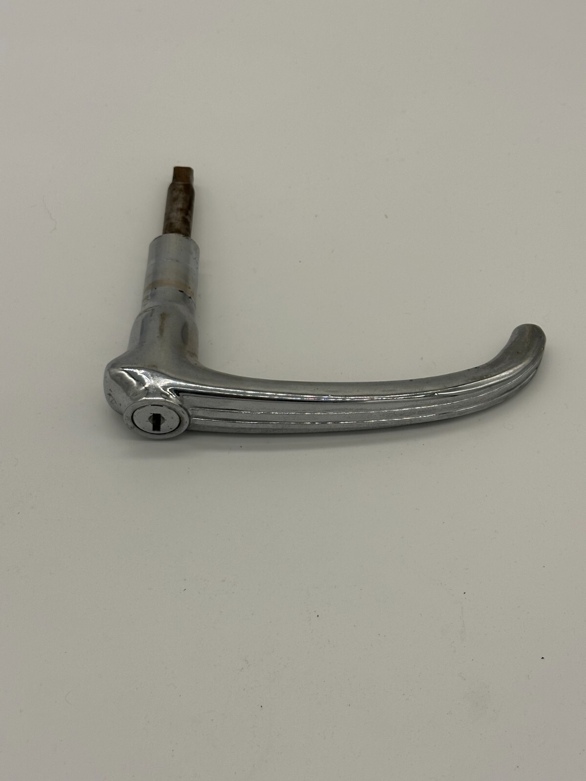VINTAGE 19391946 CHEVROLET TRUCK LOCKING DOOR HANDLE / NO KEYS eBay