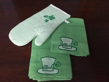  2 St. Patrick's Day Embroidered Dish Towels  Oven Mitt  100 Cotton  New