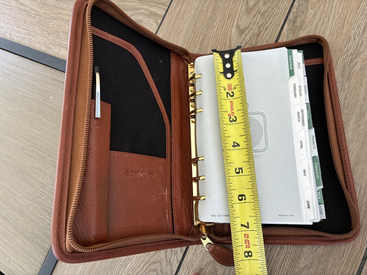 Day Timer Zip Planner Cover - Vintage 1990s - Portable Size 3.75