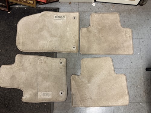 Beige 4 Pc Jeep Car Mats PRD14021REM3 42858J