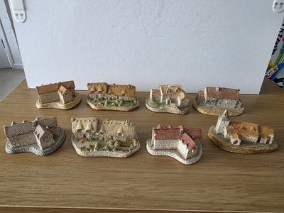 David Winter Cottages kleines seltenes Konvolut, eines signiert