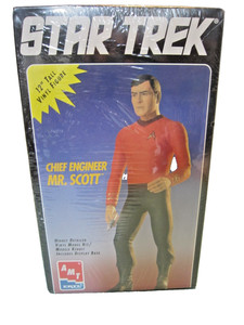 AMT ERTL STAR TREK " CHEIF ENGINER MR. SCOTT " 12" TALL VINYL FIGURE KIT 8777
