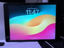 Apple iPad 9th Generation A2602 64 GB, Wi-Fi, 10.2 in - Space Gray