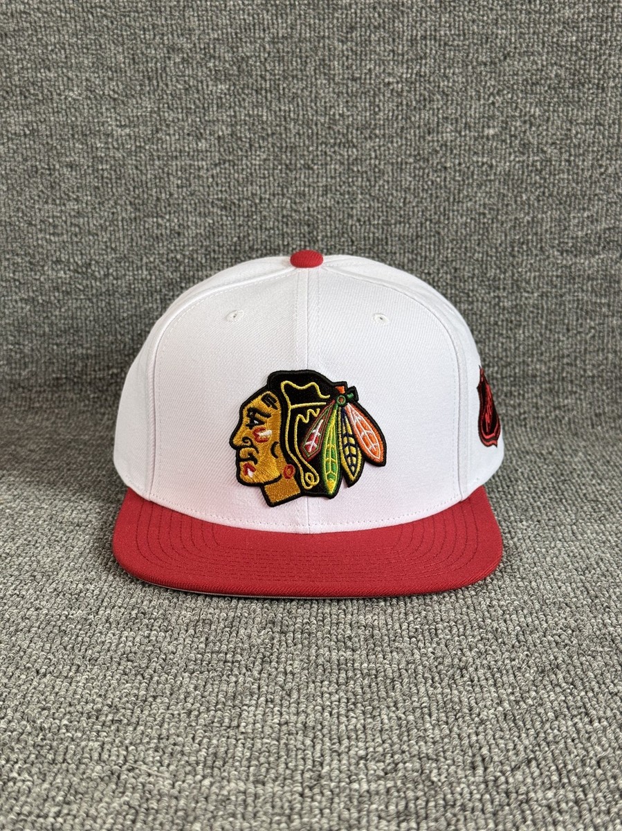 Mitchell & Ness Chicago Blackhawks Snapback Hat White Red NHL Retro