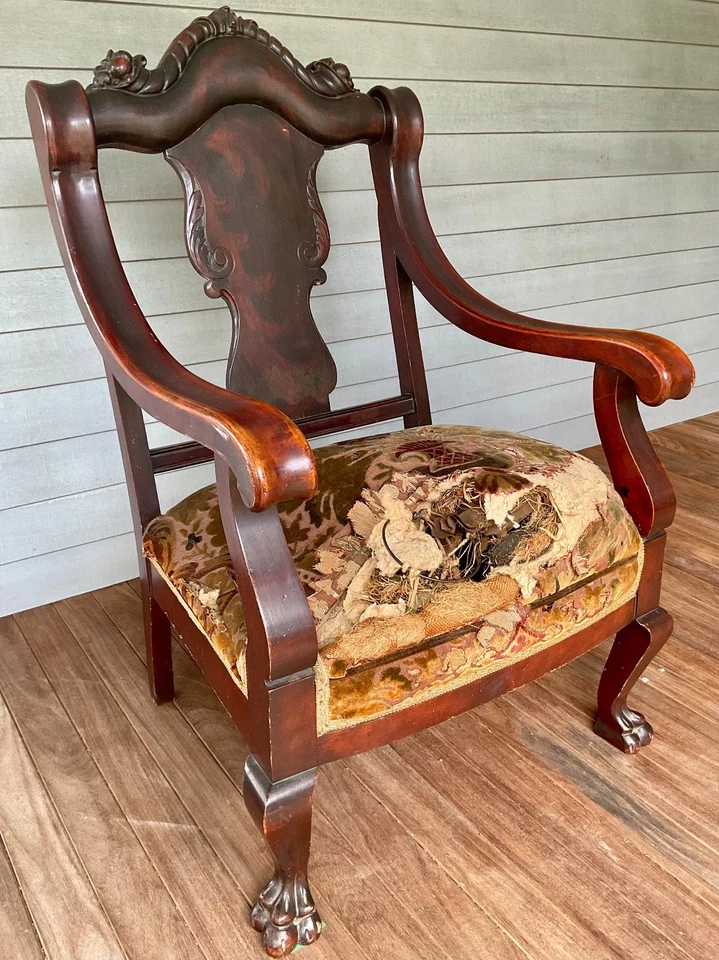 Antiguo sofá y silla de caoba, motivo cornucopia, estado original Foto 2 de 4