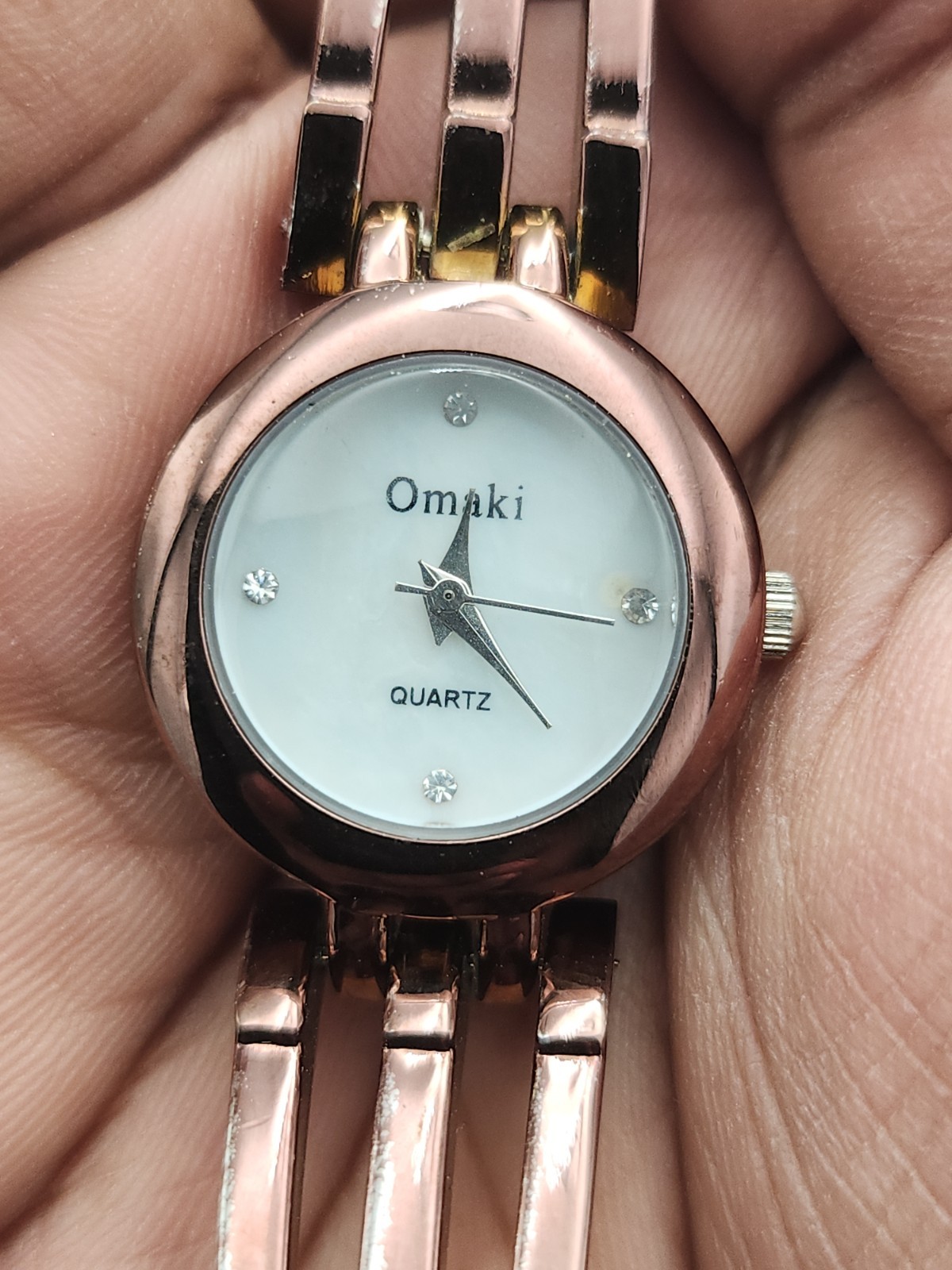 Omaki Quartz Ladies Rose Gold Steel Bracelet Silver Dial Diamond Markers RF8098 image 2