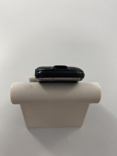 Nokia Corporation 2330c-2 Black & Silver O2 Network Mobile Button Phone - Picture 13 of 14