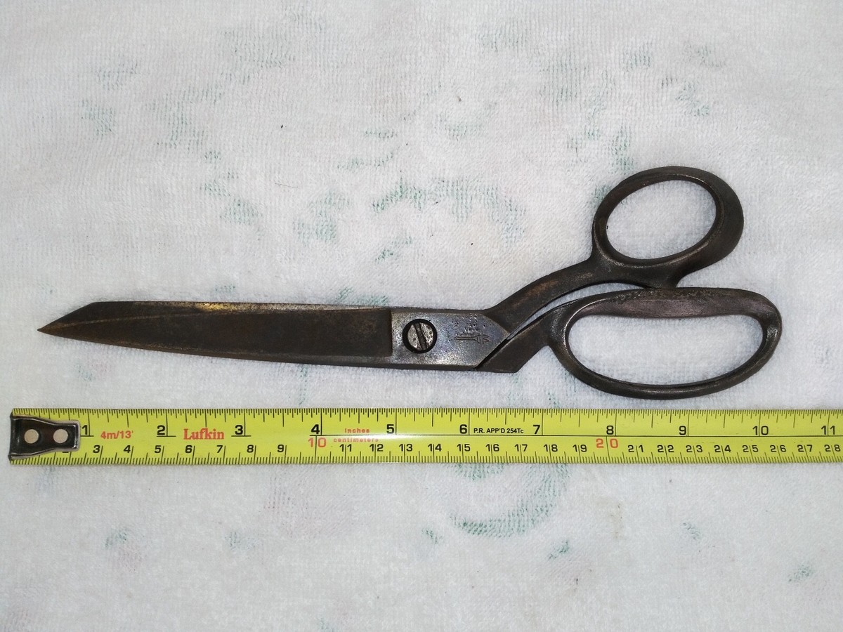 SOLINGEN リンダーゾーリンゲン　鹿彫刻　 Old Solingen Vintage 10 1/4 Inch GEBRUDER WEYERSBERG SOLINGEN GERMANY