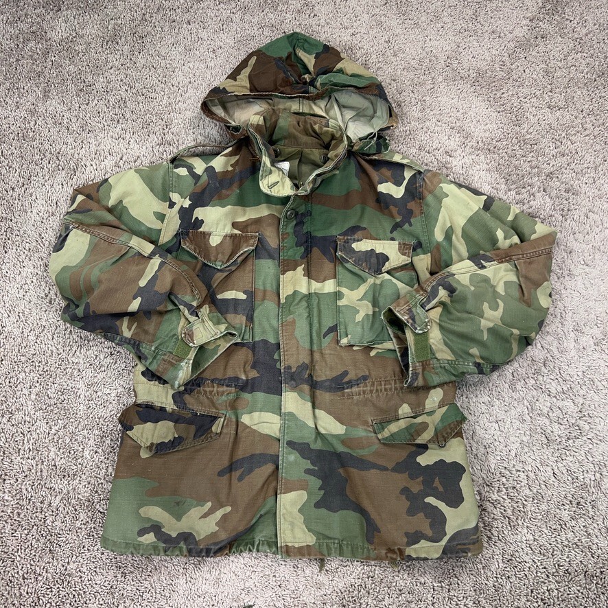 Vintage Military Jacket Mens Medium Camo Cold Weather Field Coat Tactical M65