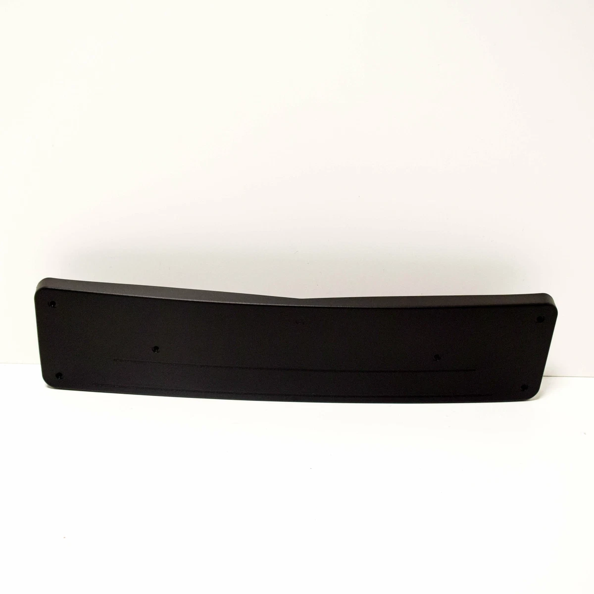 New Genuine Mercedes Benz C W204 Front Number License Plate Holder A2048172778