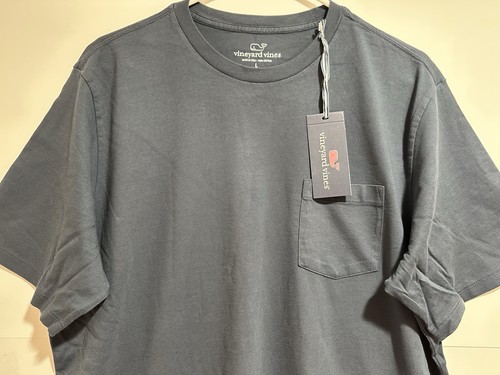 VINEYARD VINES - T-SHIRT UOMO MANICA CORTA GRANDE TASCA BIANCA - BLAZER BLU NUOVA CON ETICHETTE - Foto 2 di 11