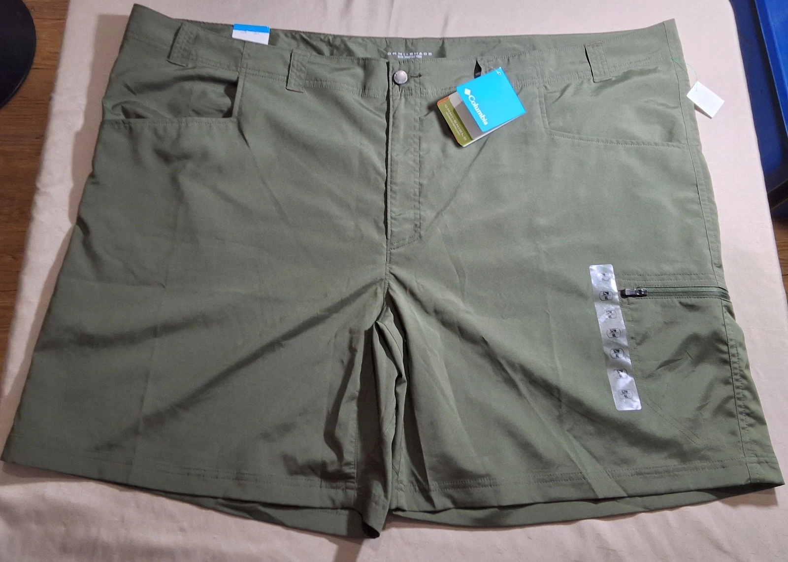 NEW Columbia Silver Ridge Stretch Shorts OmiShield Plus Size Men's 52 X 10 Green